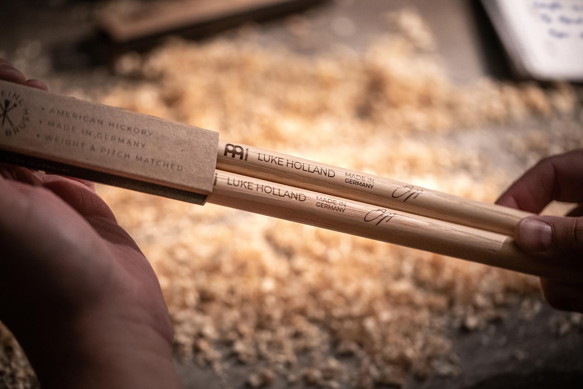 Палички барабанні Meinl SB600 Luke Holland American Hickory (128463) - фото 23 Палички барабанні Meinl SB600 Luke Holland American Hickory (128463) - фото 23