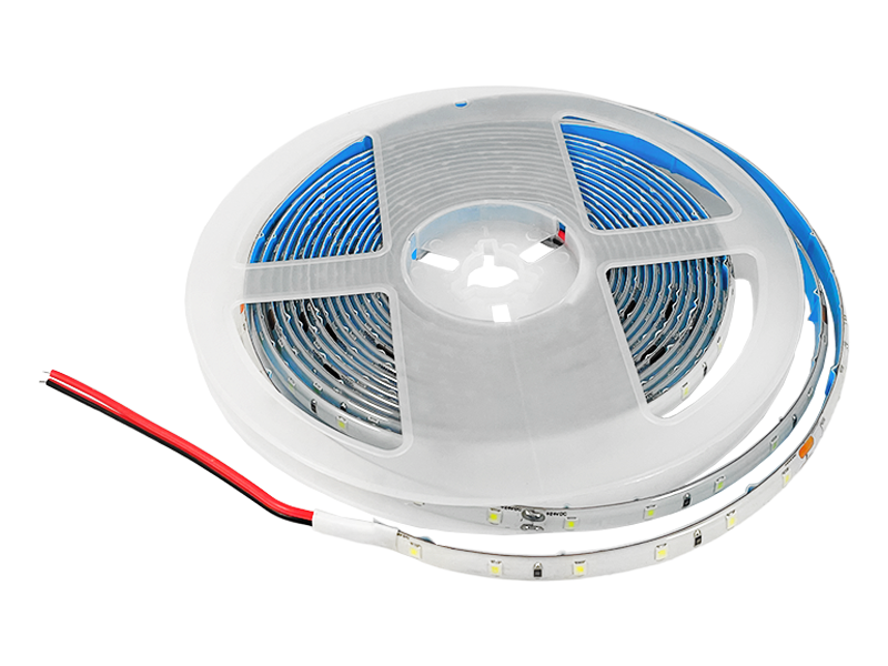 Светодиодная лента 1 м SMD2835 60 LED 24В 4.8Вт/м IP65 6500K холодный белый (378)