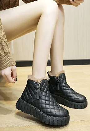 Ботинки женские зимние C00241-8 на удобной высокой подошве с мягким утеплением внутри р. 40 23,5 см Черный - фото 3 Ботинки женские зимние C00241-8 на удобной высокой подошве с мягким утеплением внутри р. 40 23,5 см Черный - фото 3