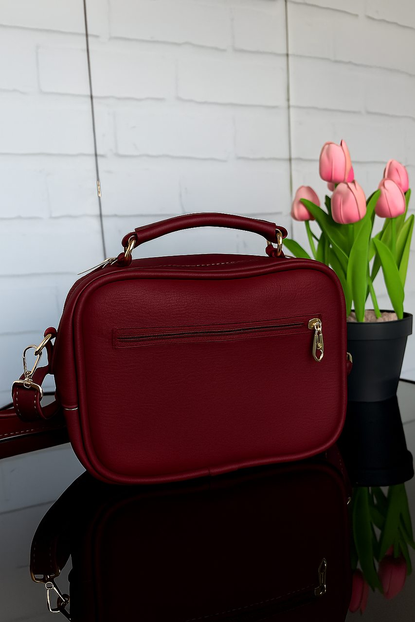 Сумка кросс боде женская маленькая через плечо на тонком ремне вместительная экокожа Бордо - фото 5 Сумка кросс боде женская маленькая через плечо на тонком ремне вместительная экокожа Бордо - фото 5