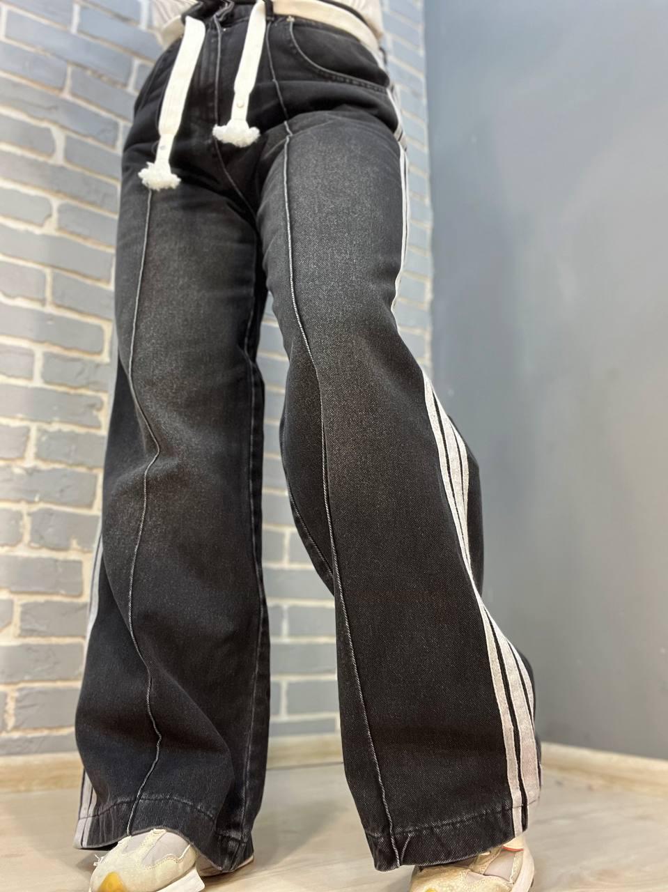 Джинси жіночі Vonnavi 414-240 палаццо з лампасами пояс резинка шнурок р. 27 Чорний (2561) - фото 10 Джинси жіночі Vonnavi 414-240 палаццо з лампасами пояс резинка шнурок р. 27 Чорний (2561) - фото 10