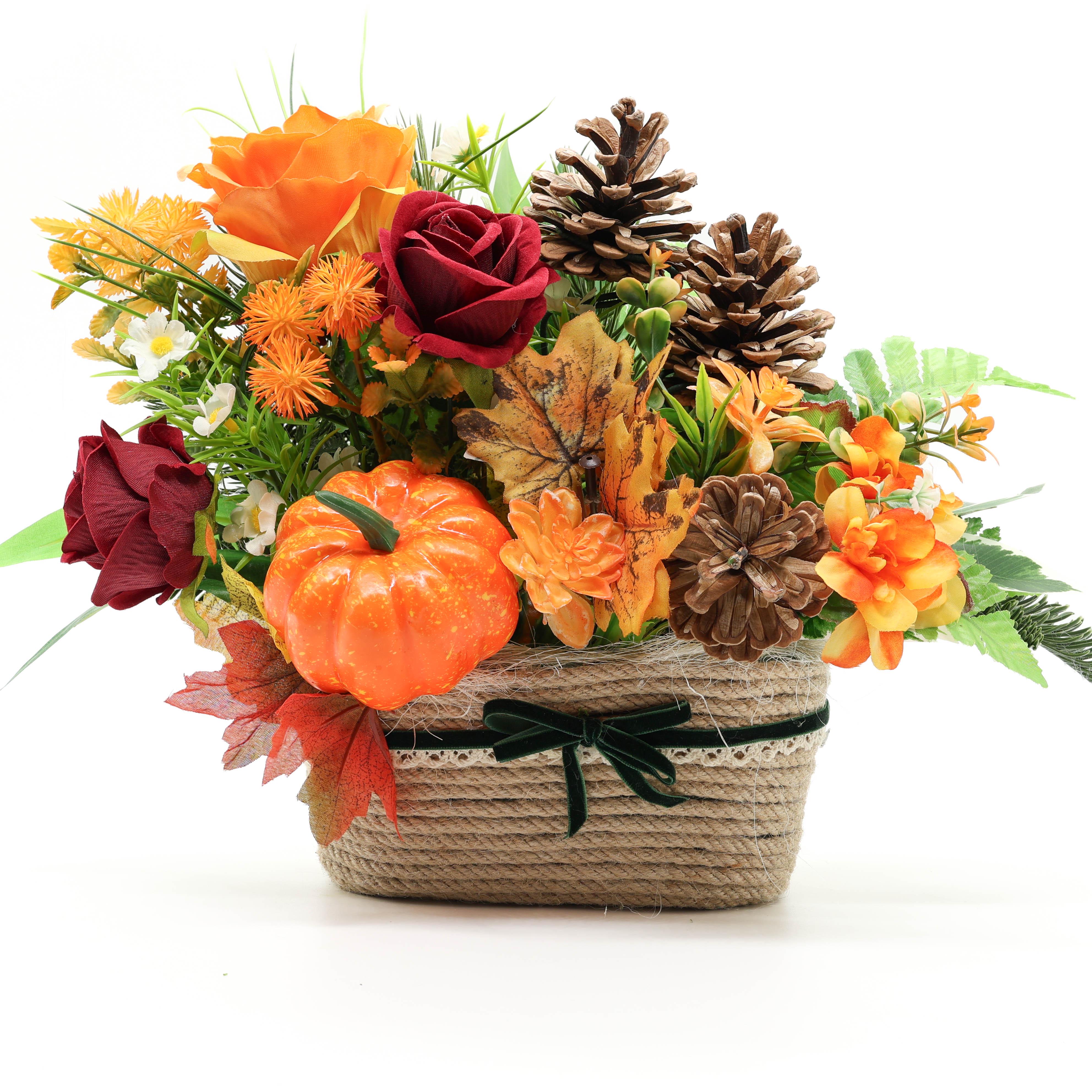 Осенняя композиция декоративная GALA DECOR из искусственных цветов с тыквой и шишками в плетеном кашпо 30х25 см Осенняя композиция декоративная GALA DECOR из искусственных цветов с тыквой и шишками в плетеном кашпо 30х25 см