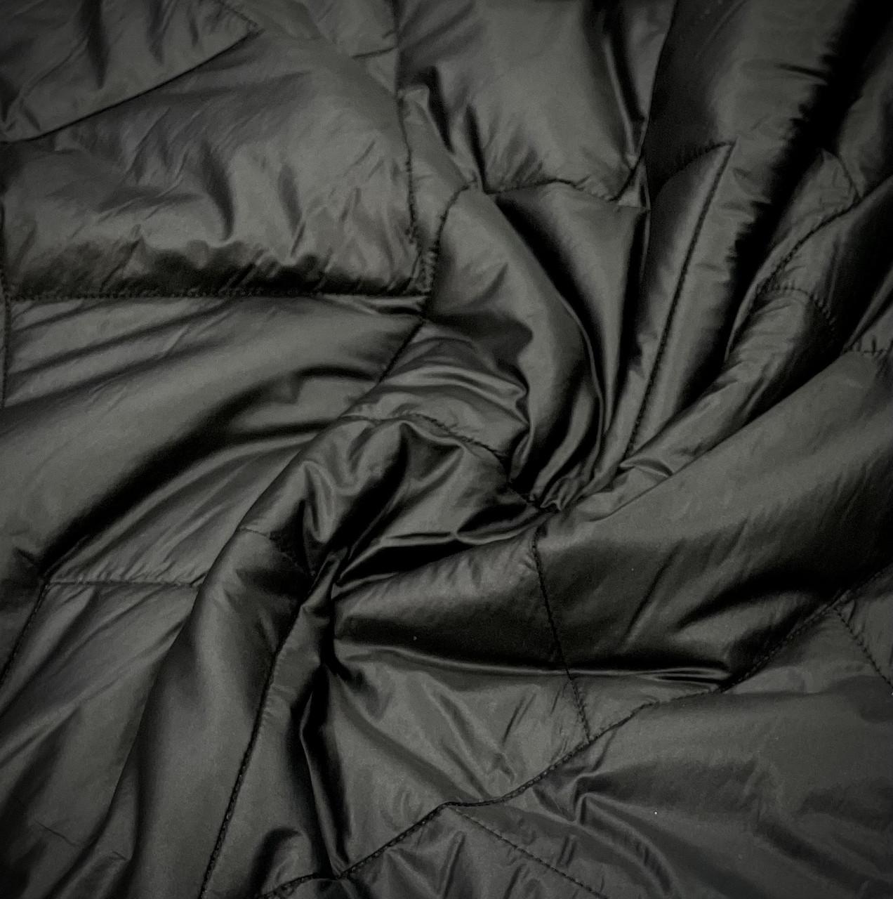 Ткань стеганая плащевка двухсторонняя на меху Черный (24757935) - фото 1 Ткань стеганая плащевка двухсторонняя на меху Черный (24757935) - фото 1