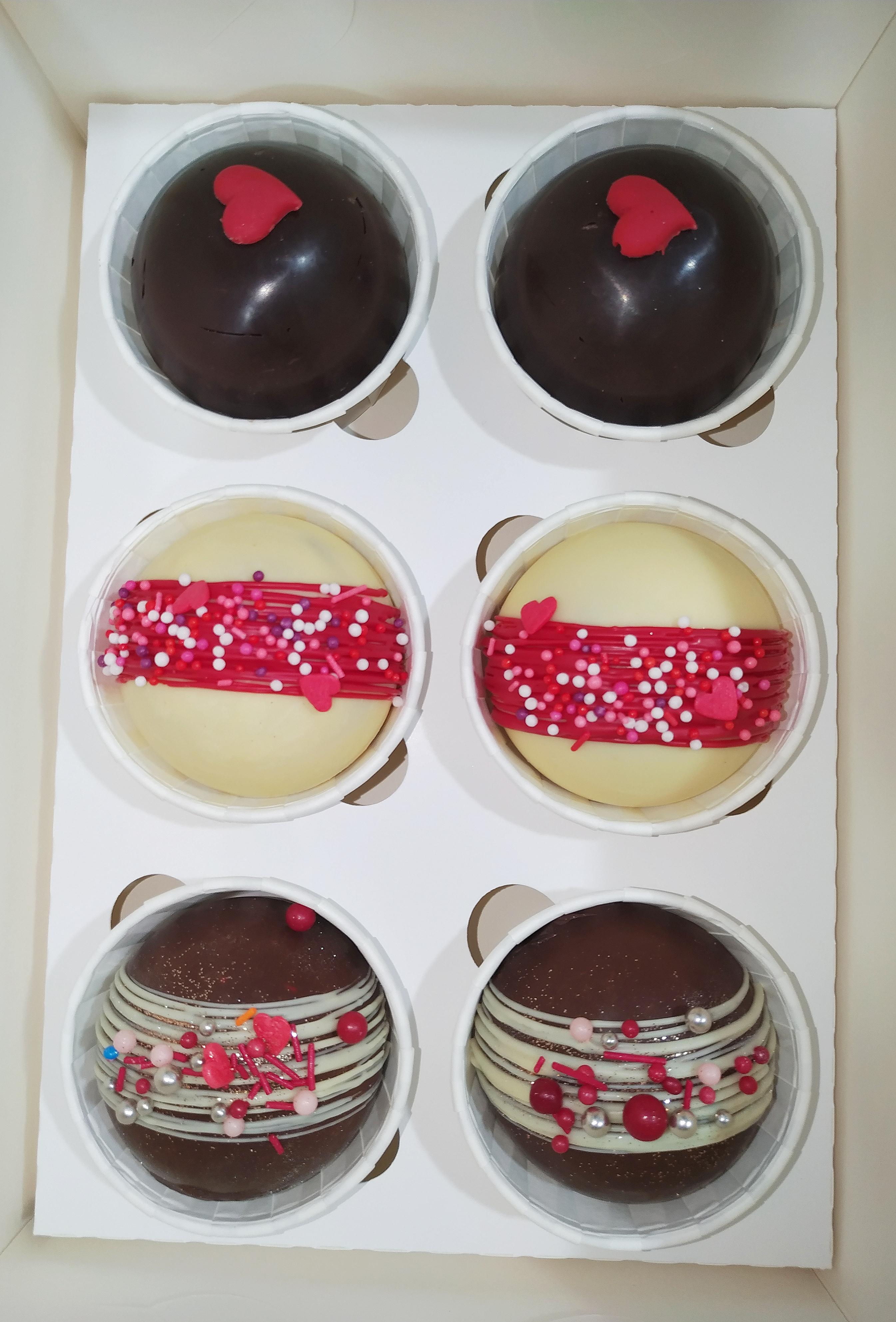 Набор шоколадных бомбочек Mr.Plum Св. Валентина 6 шт. d 5,5 см 240 г