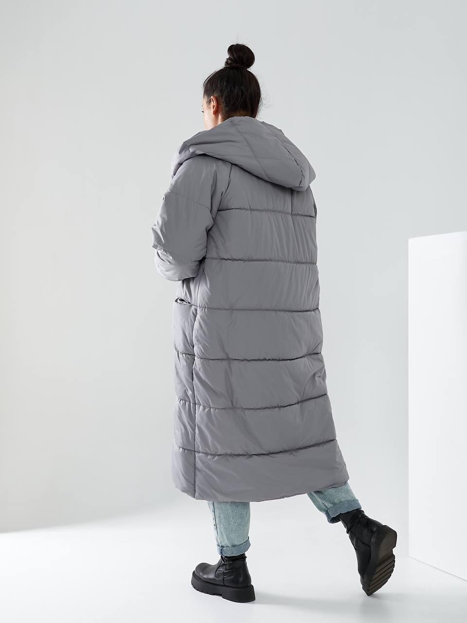 Пальто-пуховик длинное на кнопках Аiza А521 р. 54-56 Серый - фото 6 Пальто-пуховик длинное на кнопках Аiza А521 р. 54-56 Серый - фото 6