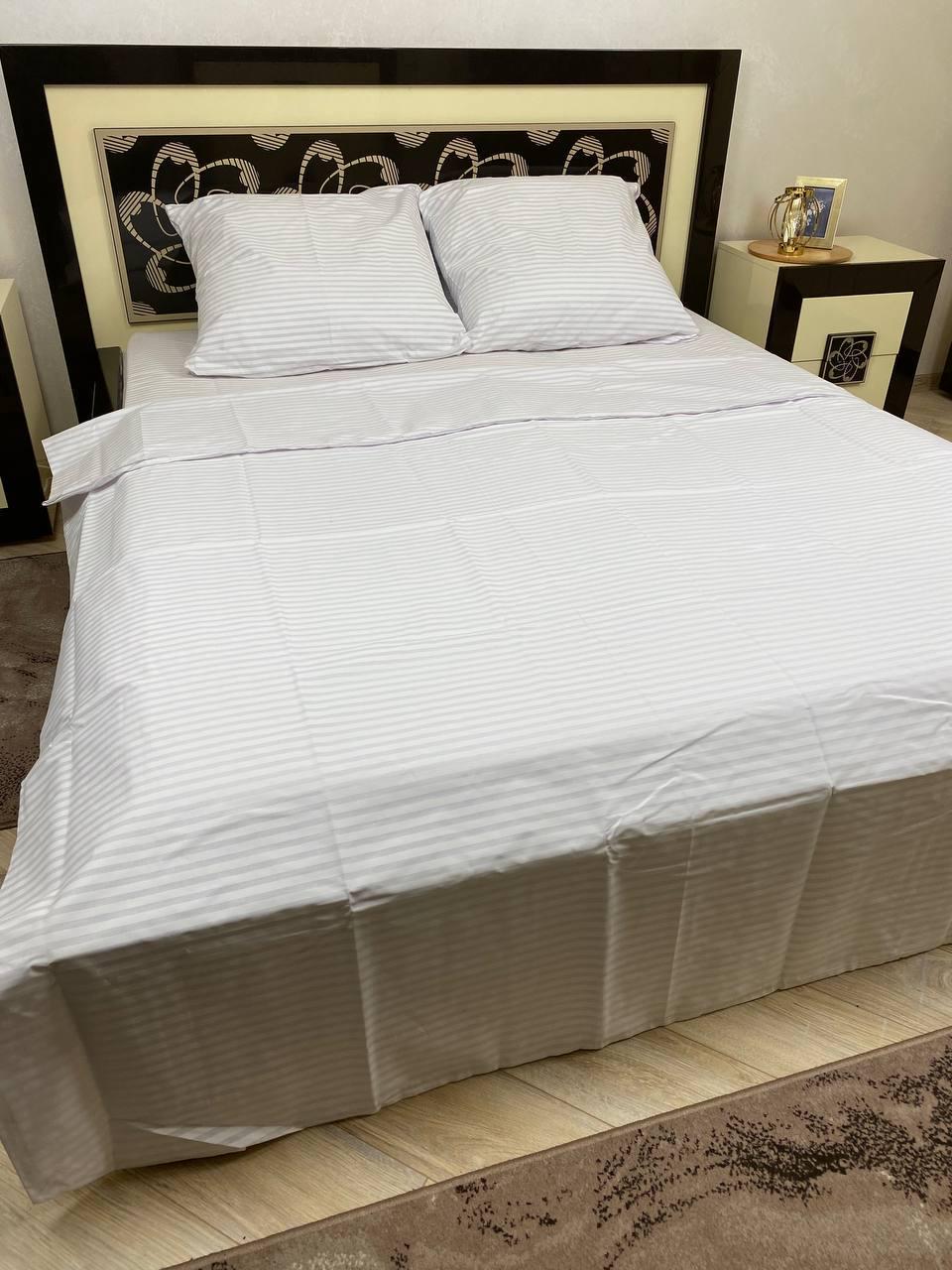 Комплект постельного белья В полоску 180x220 см двуспальный хлопковый 70х70 см Белый