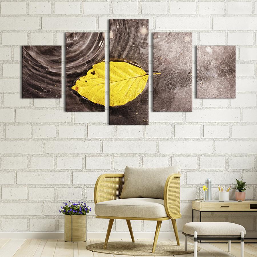 Модульная картина из 5 частей Осенний лист на водной поверхности 112x54 см (511-52)