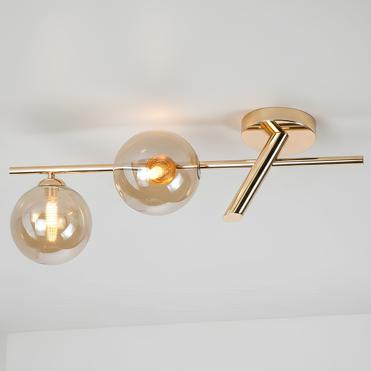 Люстра Valeso на два сферических плафона под лампу Е14 Золотой (BX84015-2 GD)