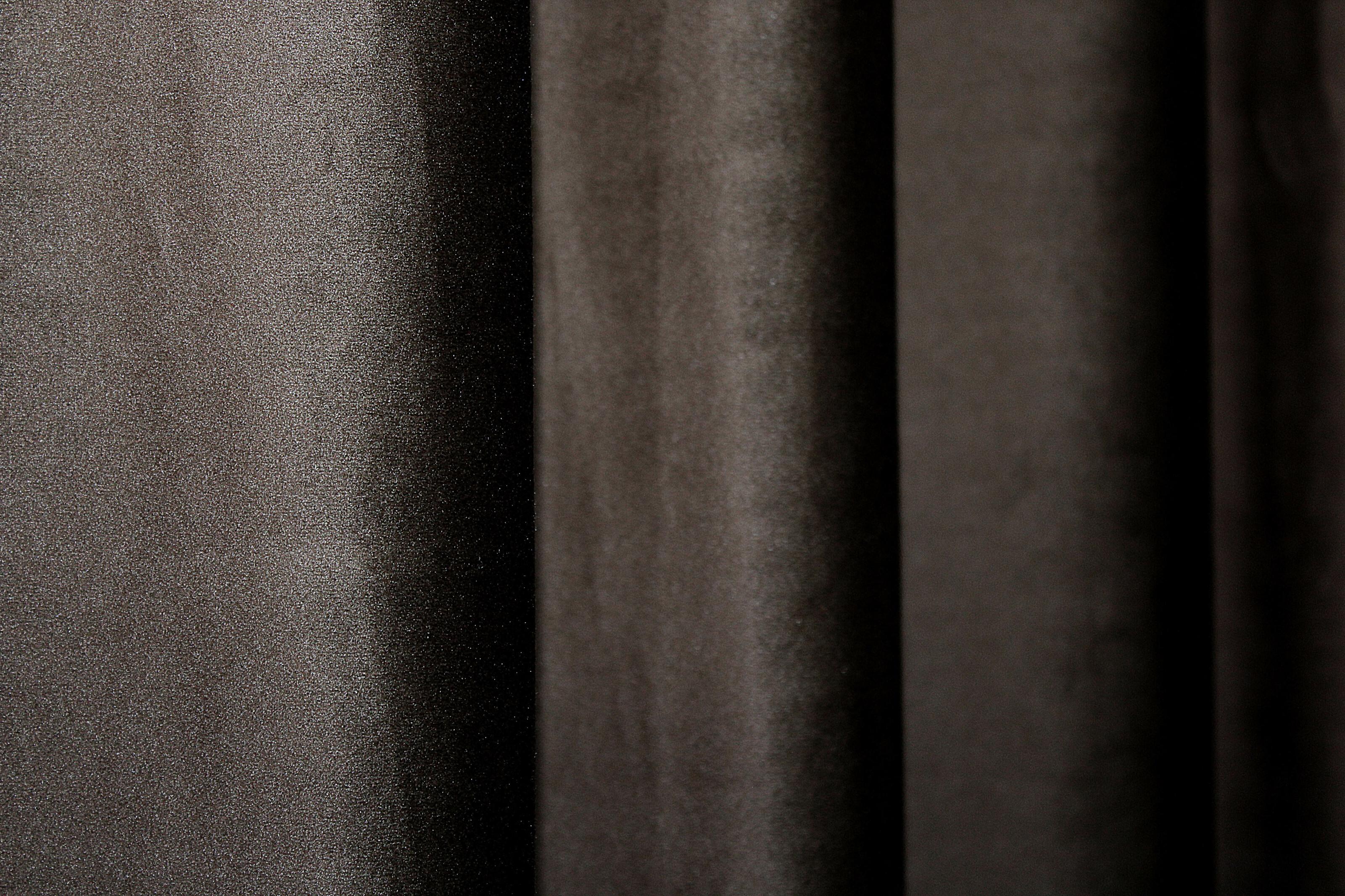 Комплект штор VR-Textil № 889ш оксамит 150х290 см 2 шт. Темно-коричневий (30-685) - фото 7 Комплект штор VR-Textil № 889ш оксамит 150х290 см 2 шт. Темно-коричневий (30-685) - фото 7