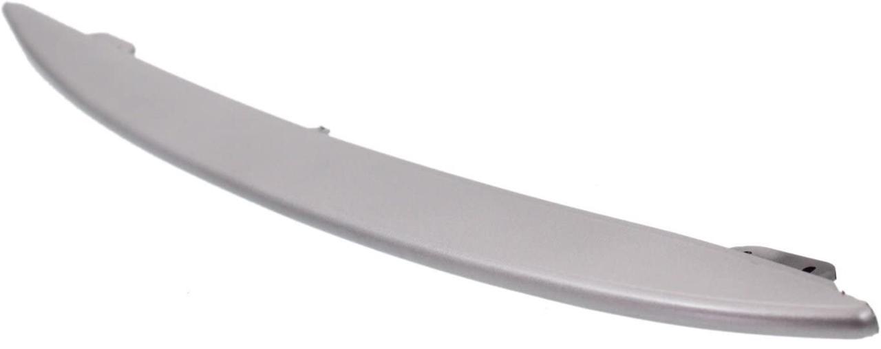 Молдинг решетки бампера BMW 5 F10/F11 10-13 51117231860 правый Светлый металлик (181420928)