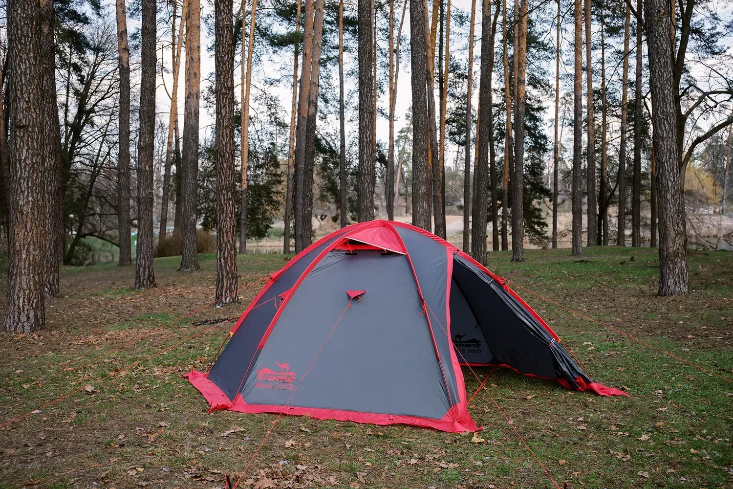 Палатка Tramp ROCK 3 V2 (TRT-028) - фото 7 Палатка Tramp ROCK 3 V2 (TRT-028) - фото 7