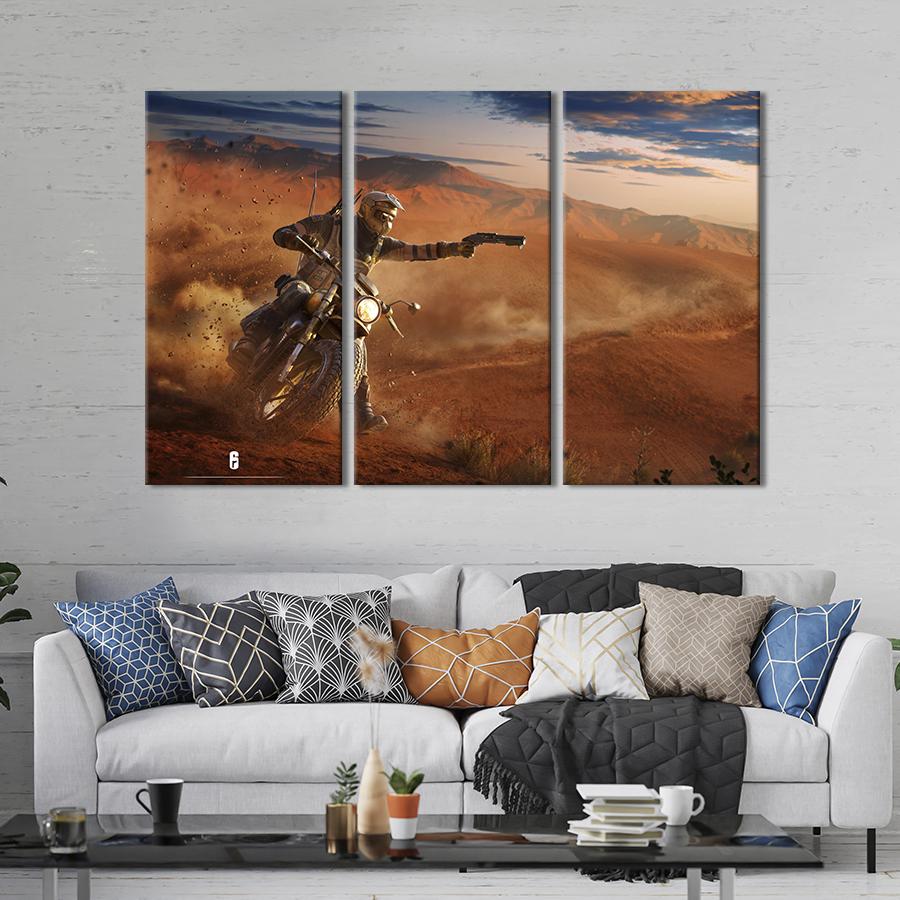 Картина на холсте триптих Гонка в пустыне / Tom Clancy's Rainbow Six Осада 156x100 см (1530-31)
