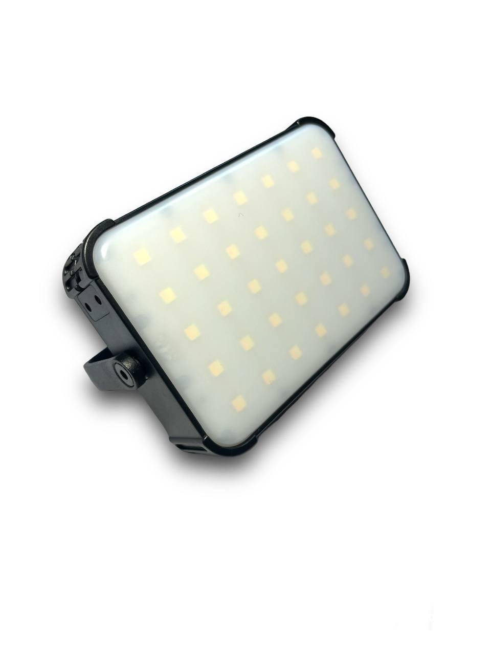 Батарея с солнечной панелью и кемпинговым фонарем 28 LED VHG DN53 QC3.0+PD18W 30000 mAh Black - фото 1