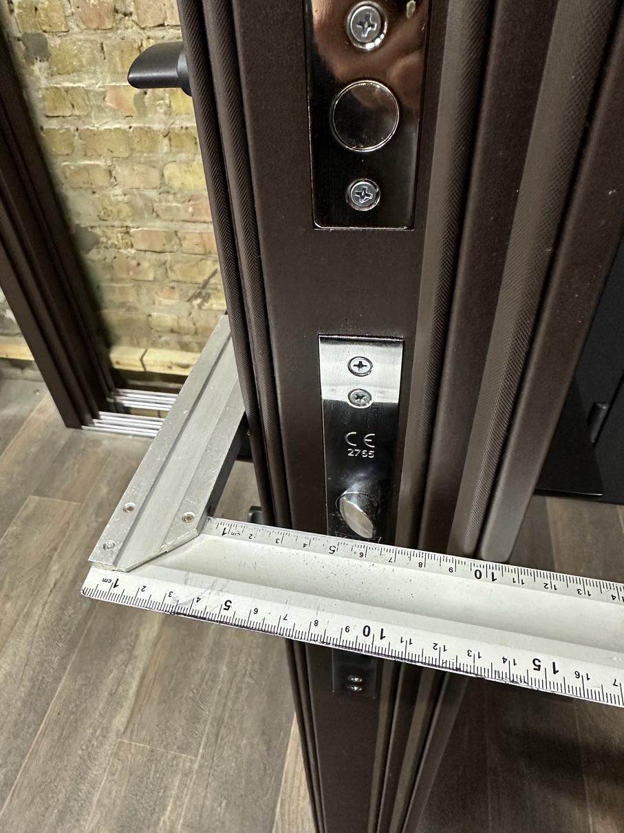 Дверь входная улица Redfort Стрит браун люкс молдинг ПВХ с терморазрывом 960х2040 мм Коричневый/Орех темный (23537602) - фото 9