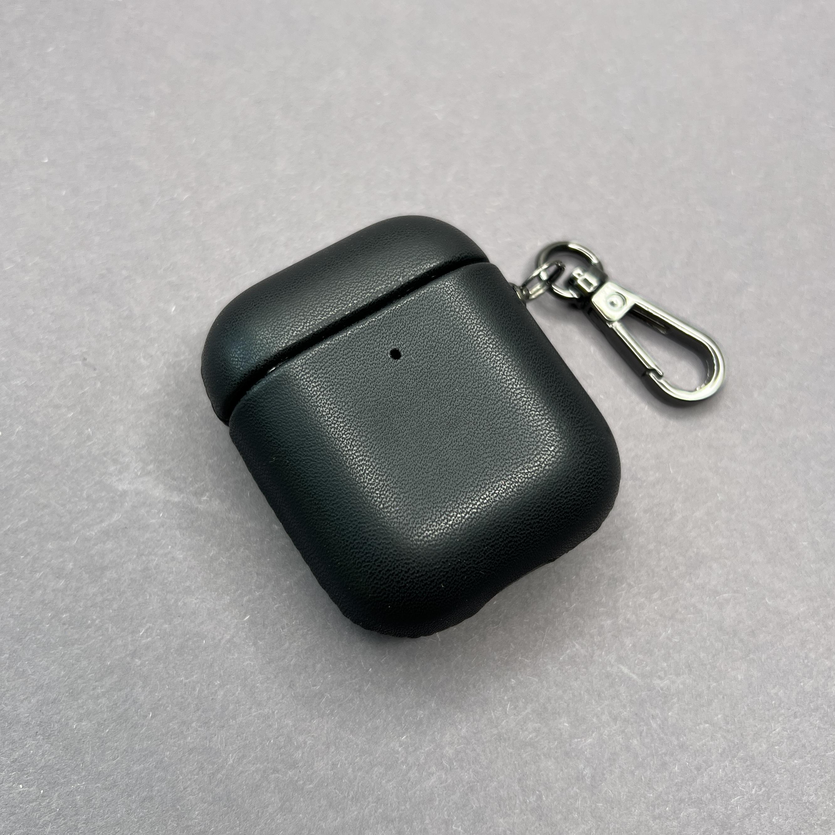 Чехол Leather Nappa для Apple Airpods 1 / 2 с карабином противоударный кожаный - фото 1