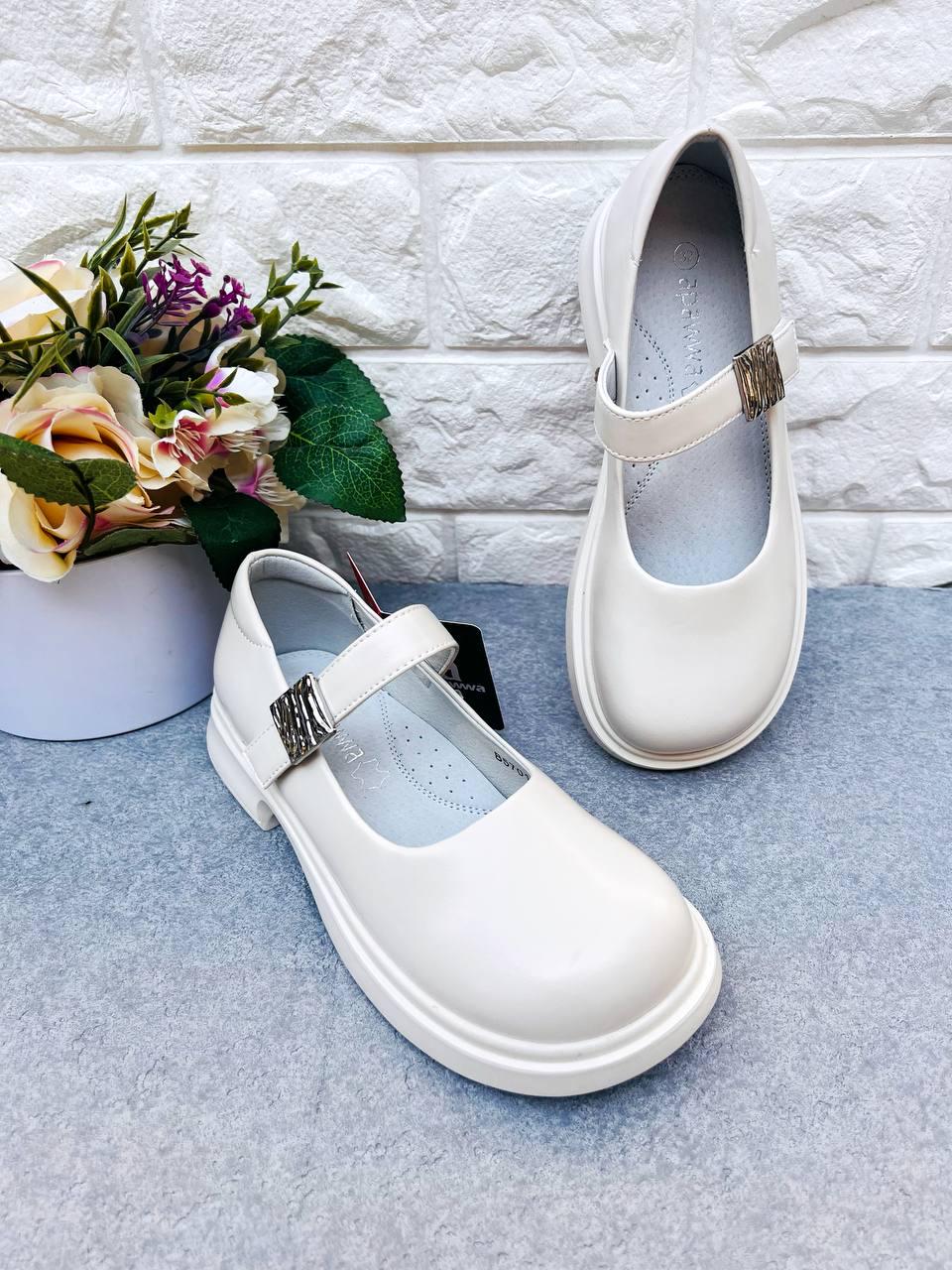 Туфли классические для девочки Apawwa 1824 р. 34 21 см Бежевый (1824-2)