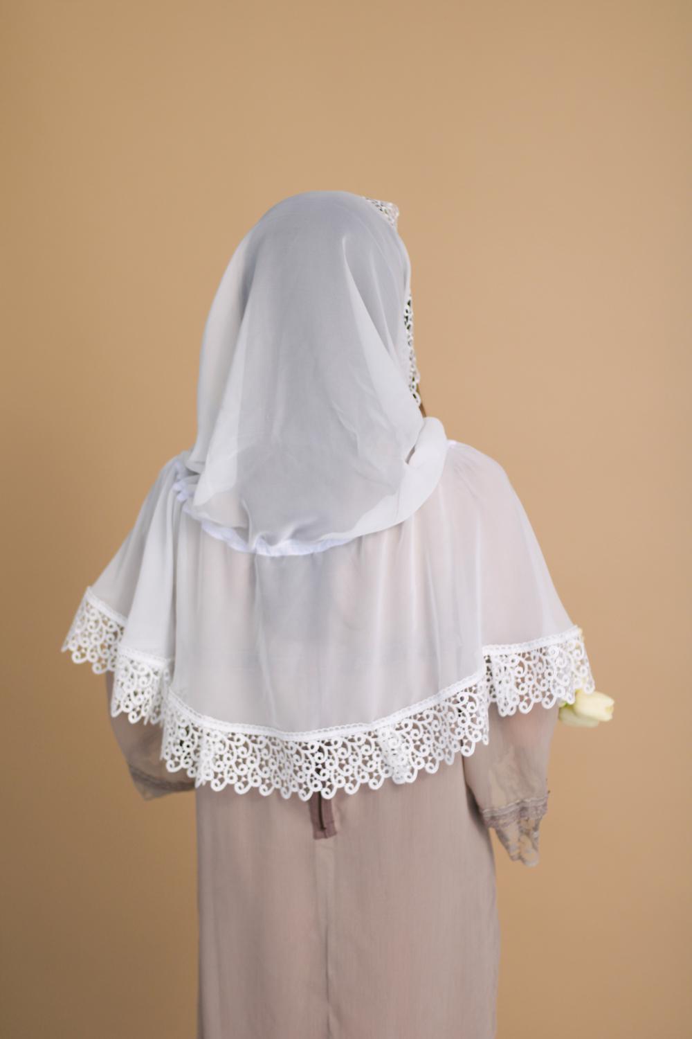 Палантин для храму на голову 80x120 см Білий (п006) - фото 3 Палантин для храму на голову 80x120 см Білий (п006) - фото 3