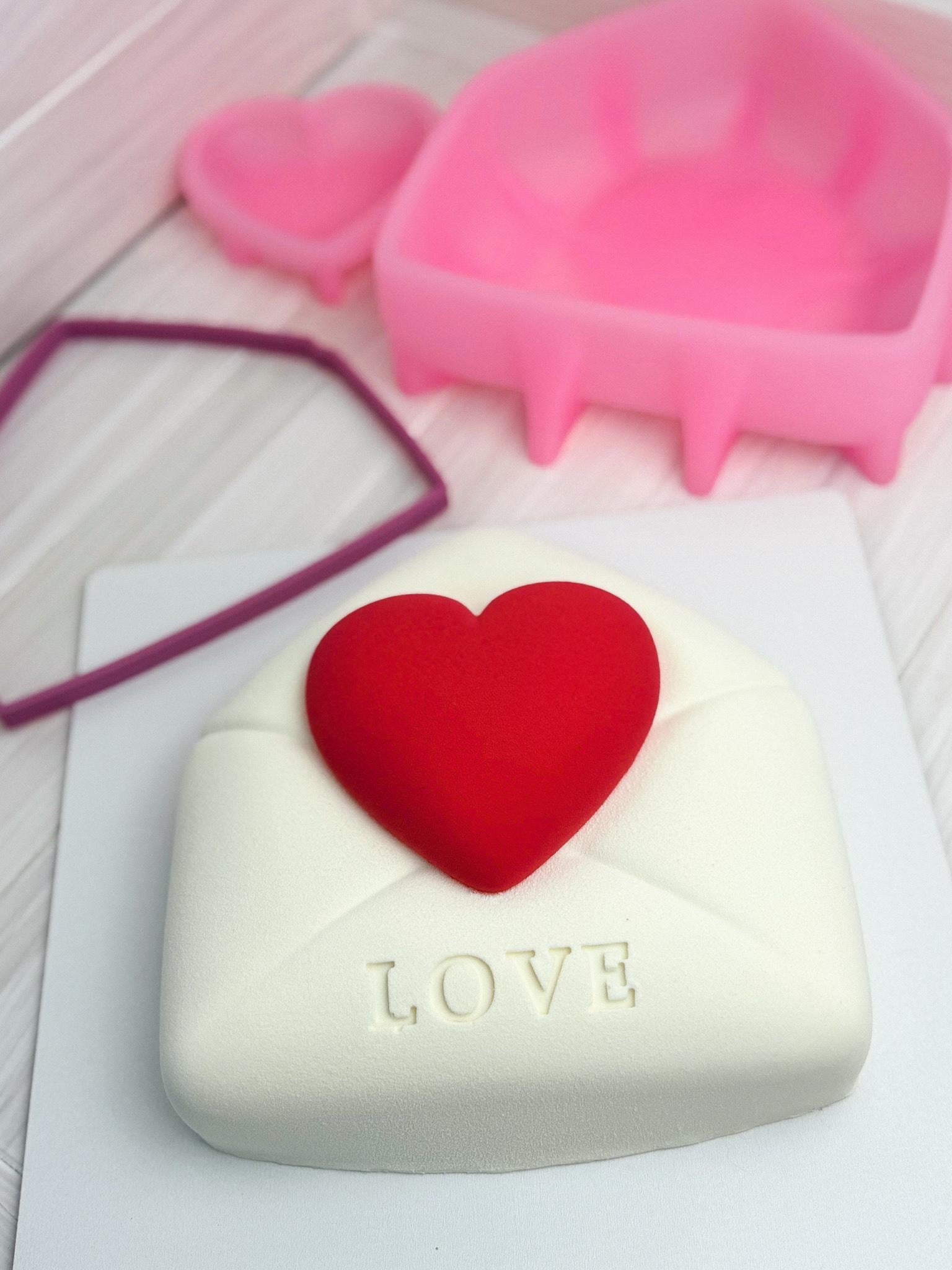 Форма силіконова Orehova Серце конверт 1400 мл (12729)