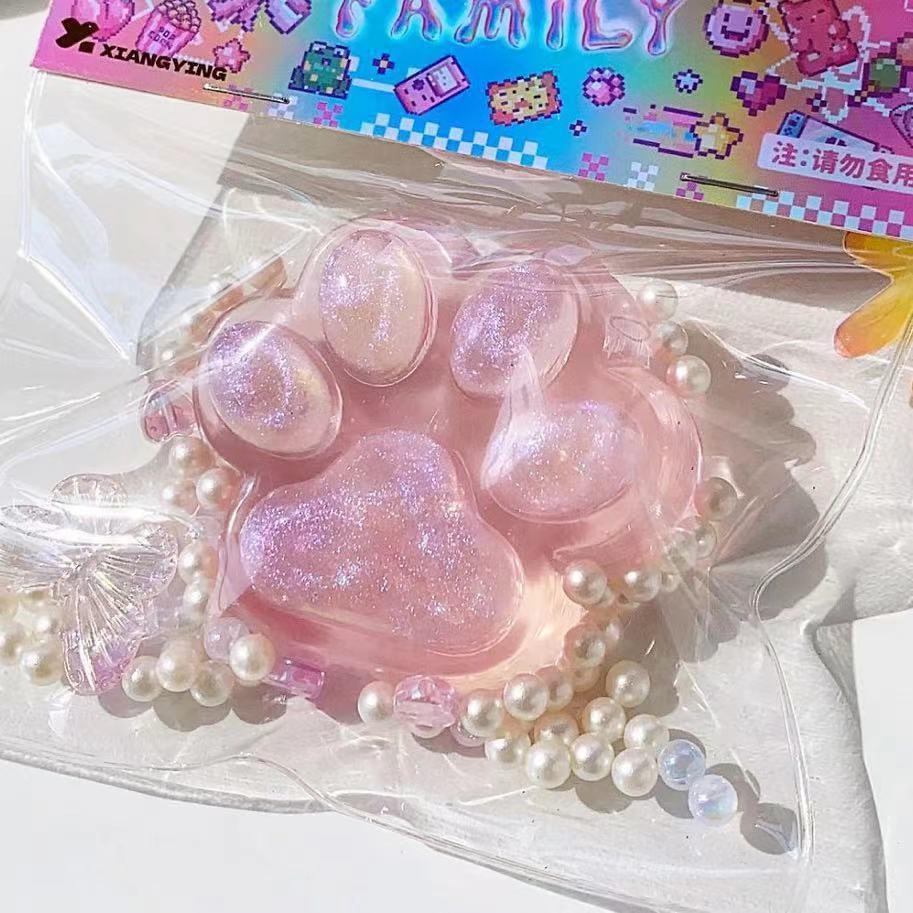 Іграшка антистрес сквіш котяча лапка 7х7 см Світло-рожевий (2799P)