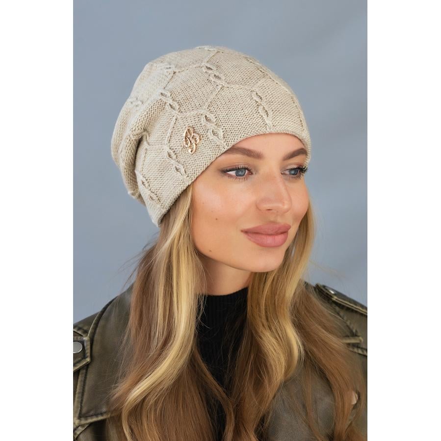 Шапка женская Braxton 7242 двойная с красивым узором Айелет Светлый кофе Шапка женская Braxton 7242 двойная с красивым узором Айелет Светлый кофе