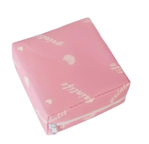 Косметичка-органайзер женская Strawberry для гигиенических средств 12х12х5 см Розовый (2340594432)