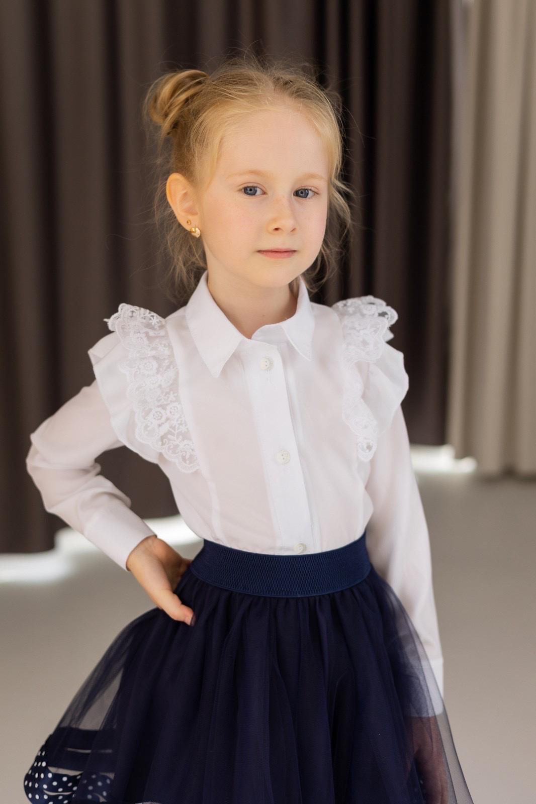 Блуза с длинным рукавом и кружевом для девочки 122 см Белый (127168)