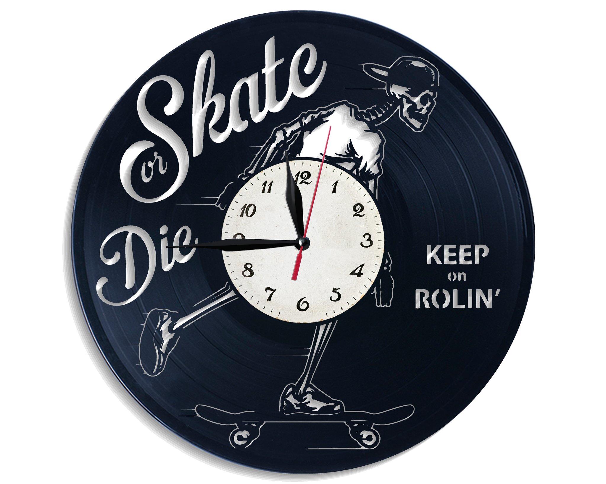 Часы настенные Скейтбордист 2829 из виниловой пластинки