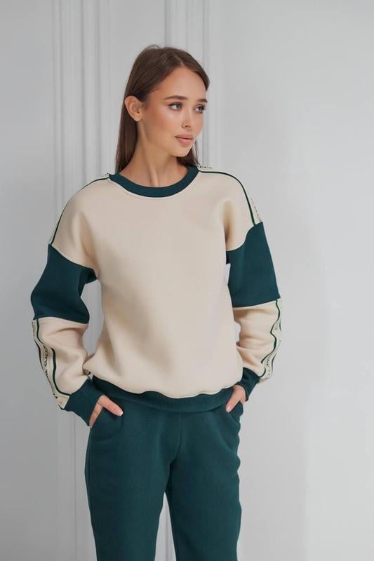 Свитшот женский с надписью Fashion M Бежевый/Зеленый (М145.4)