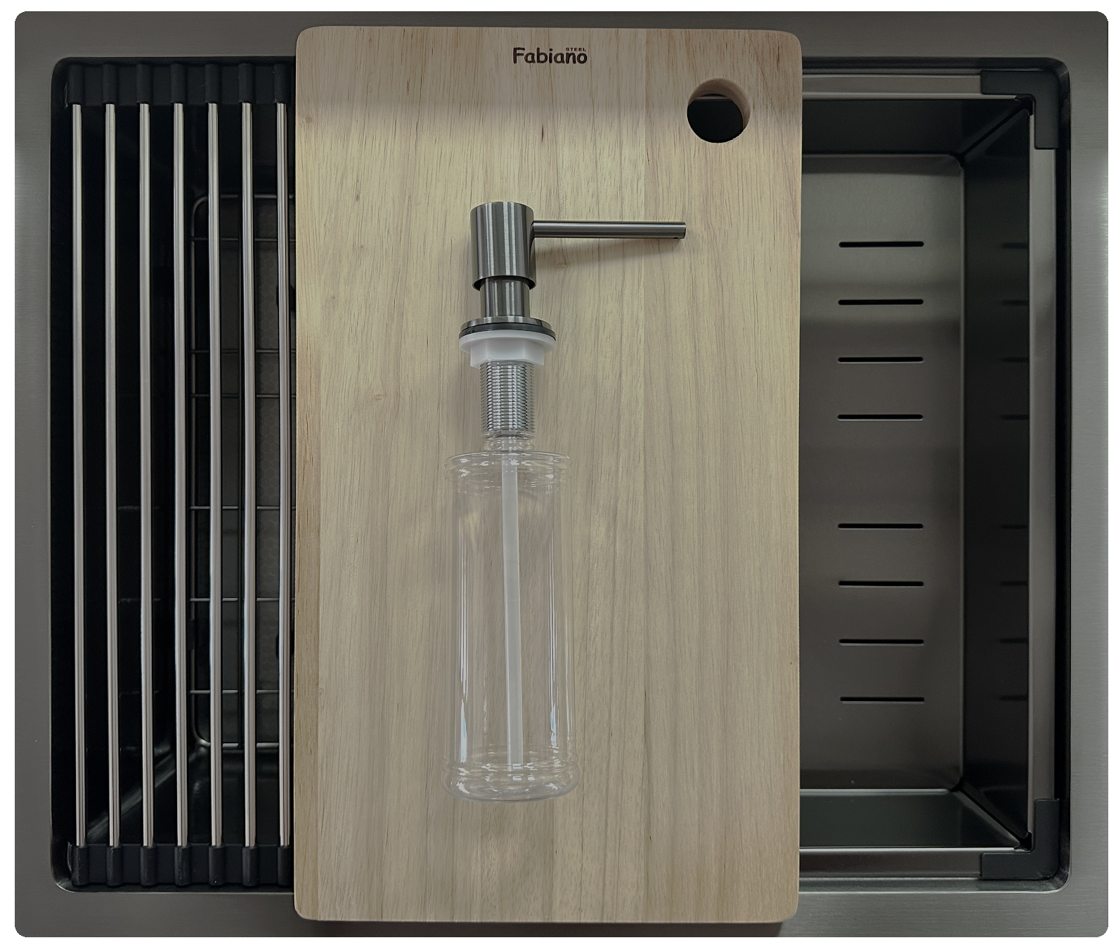 Мийка для кухні Quadro Center 54 Celldecor Nano нержавіюча Graphite (8216.401.1918)