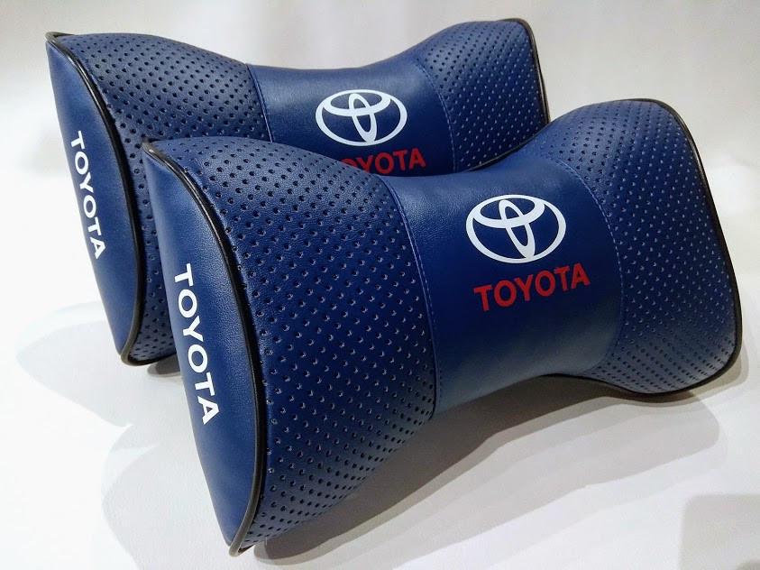 Подушка на подголовник авто Toyota 2 шт. (00449)