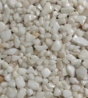 Декоративная штукатурка RАМIX Каменный ковер Крошка Каррара Молочно-белый - фото 2