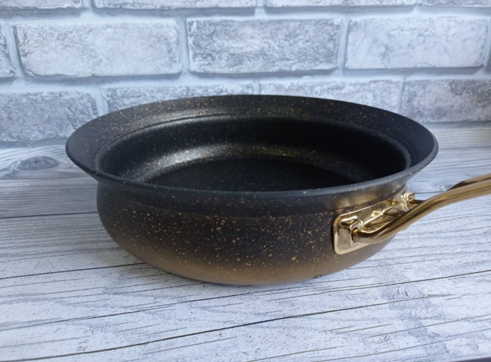 Набор посуды OMS с антипригарным покрытием для индукции 7 предметов Gold (3044-ind-gold) - фото 5 Набор посуды OMS с антипригарным покрытием для индукции 7 предметов Gold (3044-ind-gold) - фото 5