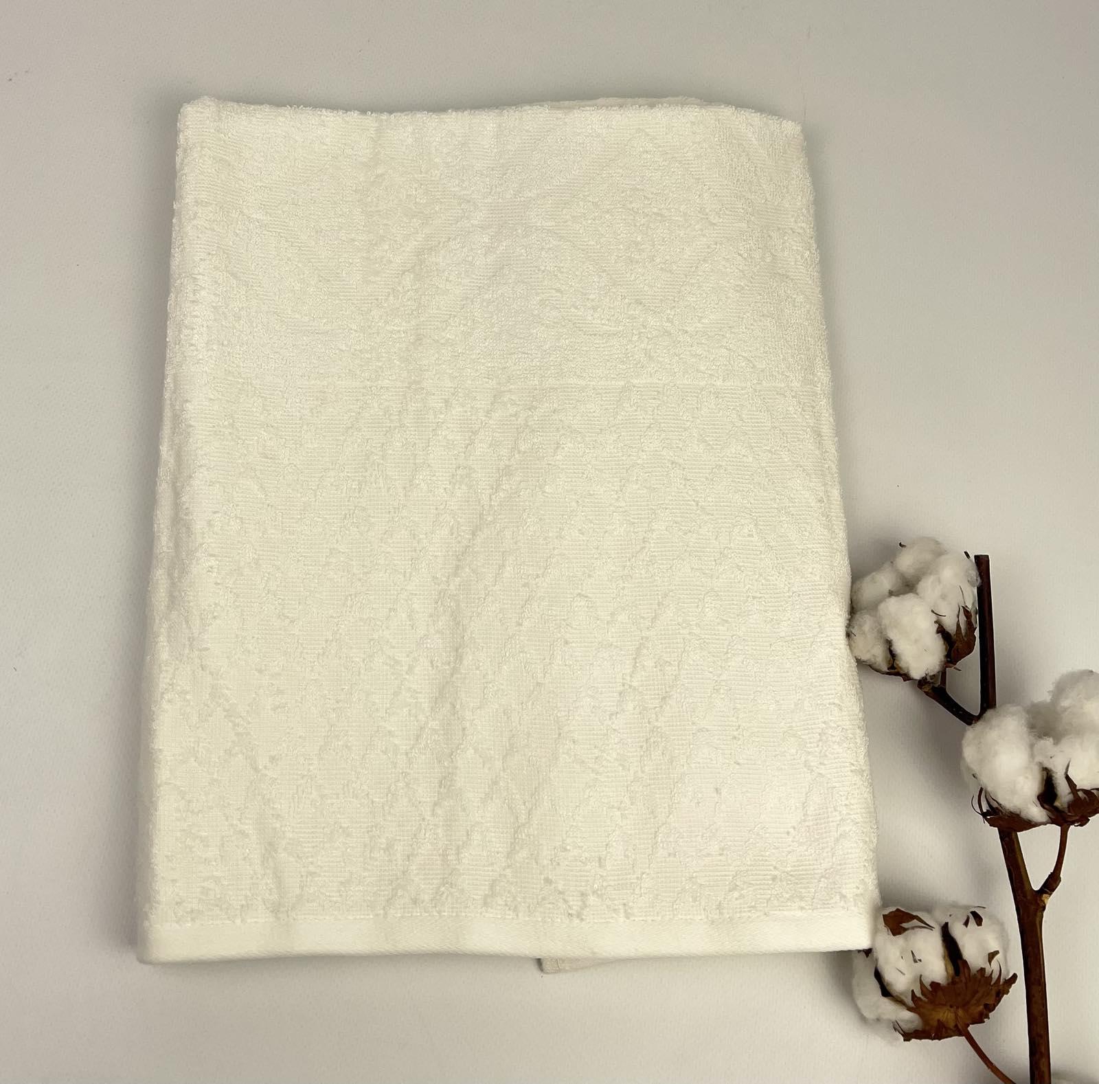 Полотенце Altinbasak Andy 70x140 см Молочный (CN28251) Полотенце Altinbasak Andy 70x140 см Молочный (CN28251)