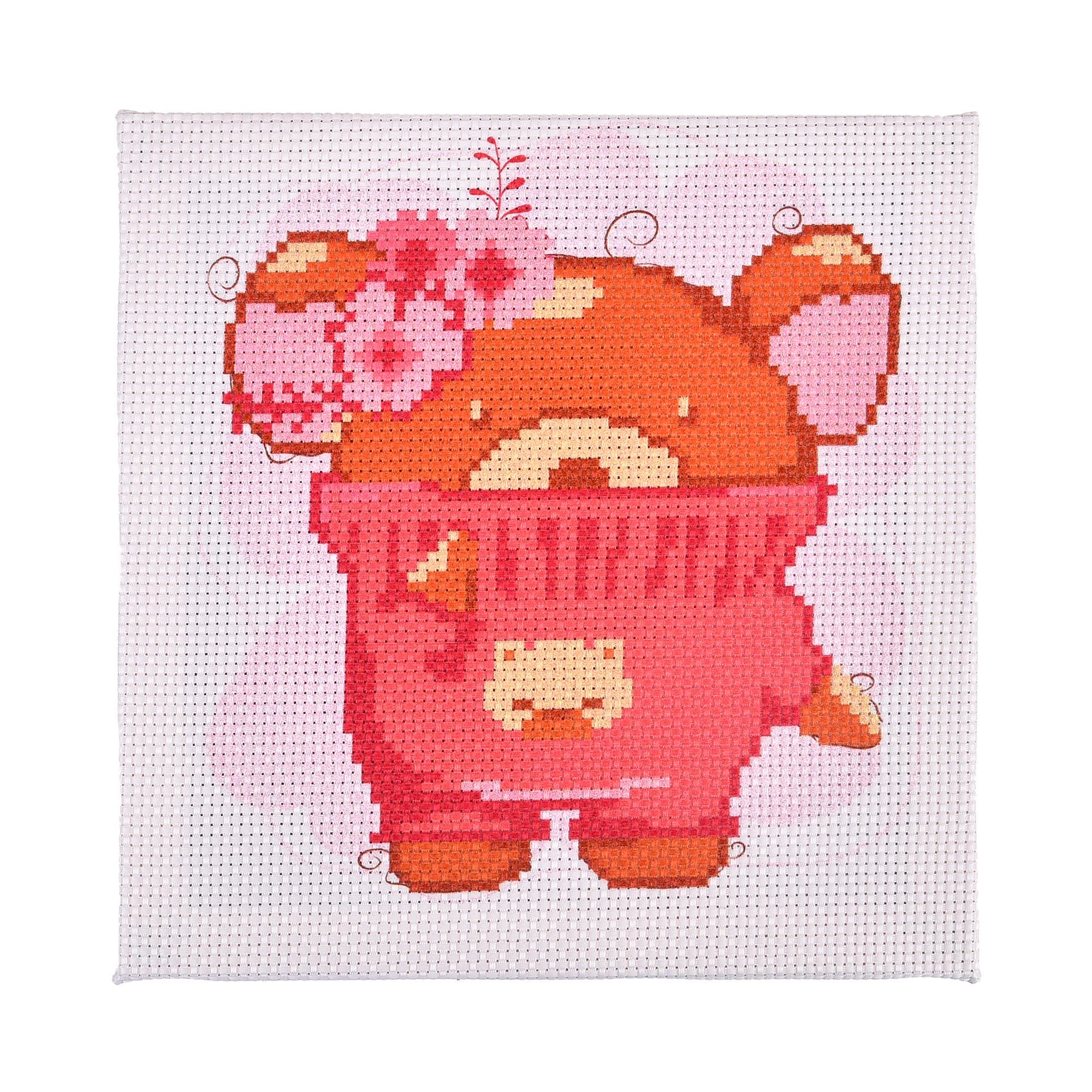 Вишивка хрестиком Strateg AX-207 Ведмежа в светрику 20х20 см (MTT-193710) Вишивка хрестиком Strateg AX-207 Ведмежа в светрику 20х20 см (MTT-193710)