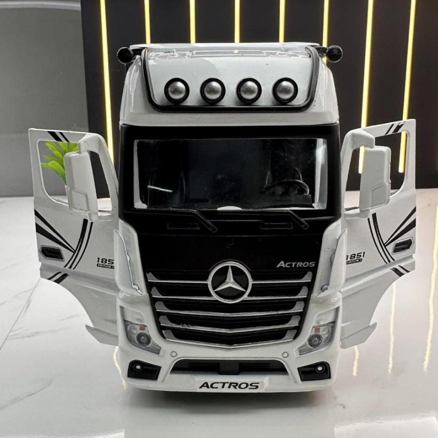 Машинка металева автомобіля Mercedes Benz Actros Чорний - фото 6