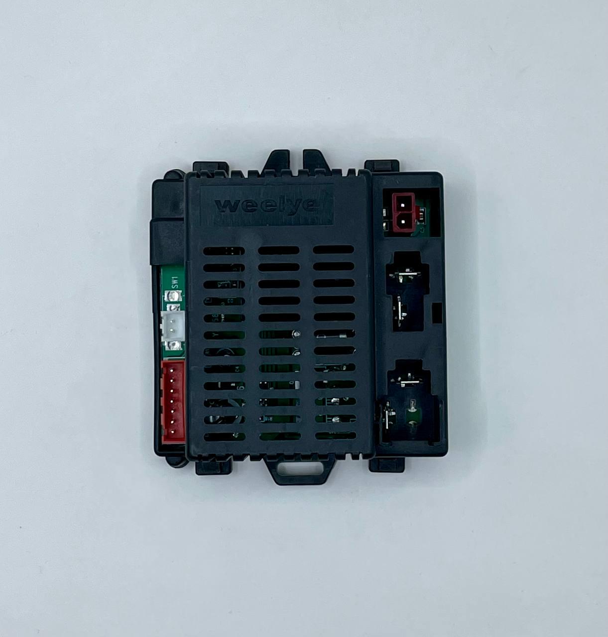 Блок керування для дитячого транспорту RX12 12V (4938520) Блок керування для дитячого транспорту RX12 12V (4938520)