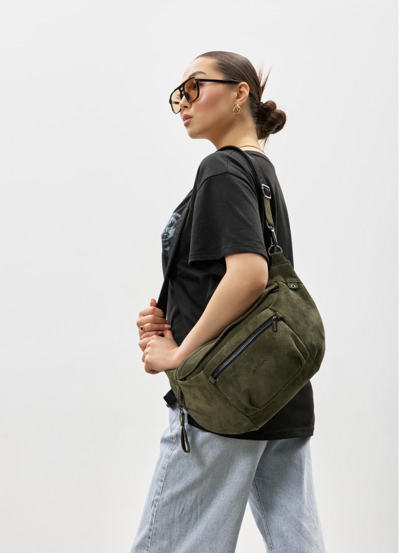 Женская сумка бананка Sambag DistrictDart 38x21 см Оливковый (80460419) Женская сумка бананка Sambag DistrictDart 38x21 см Оливковый (80460419)