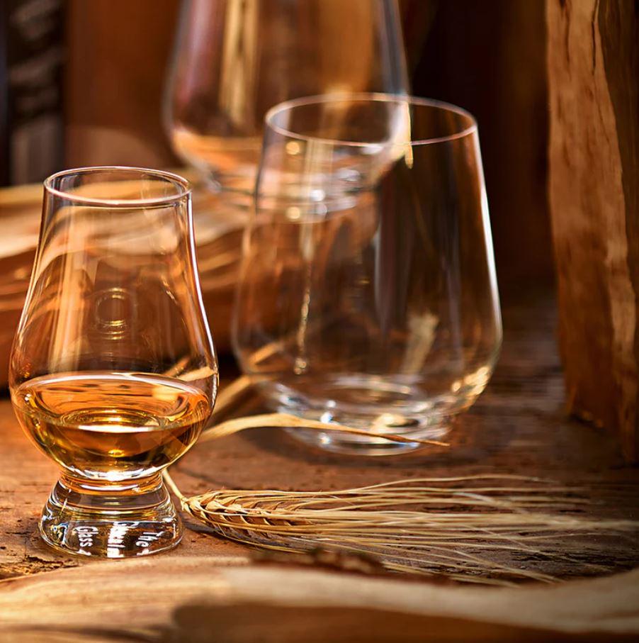 Набор стаканов для виски Stölzle Lausitz Glencairn 190 мл 4 шт. (3555231-4) - фото 5 Набор стаканов для виски Stölzle Lausitz Glencairn 190 мл 4 шт. (3555231-4) - фото 5