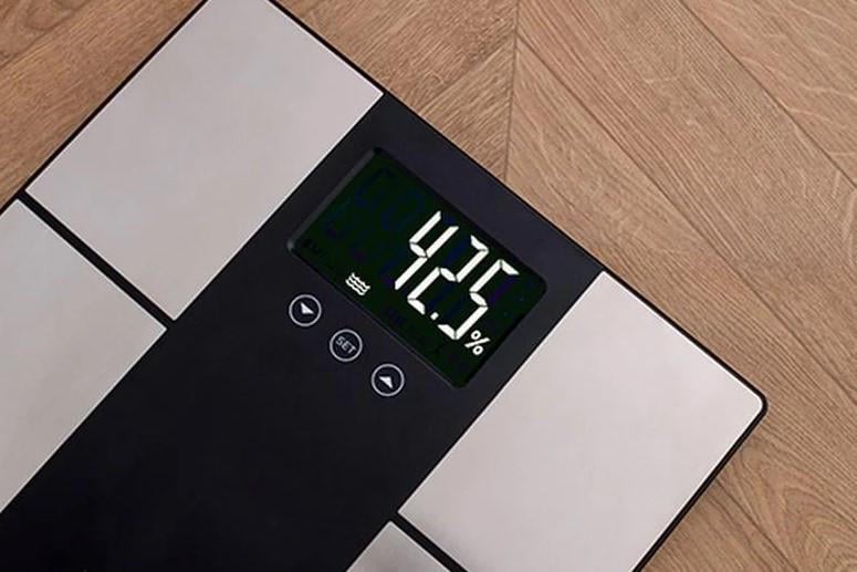 Весы электронные напольные Adler AD 8165 до 225 кг с LED-дисплеем - фото 6 Весы электронные напольные Adler AD 8165 до 225 кг с LED-дисплеем - фото 6