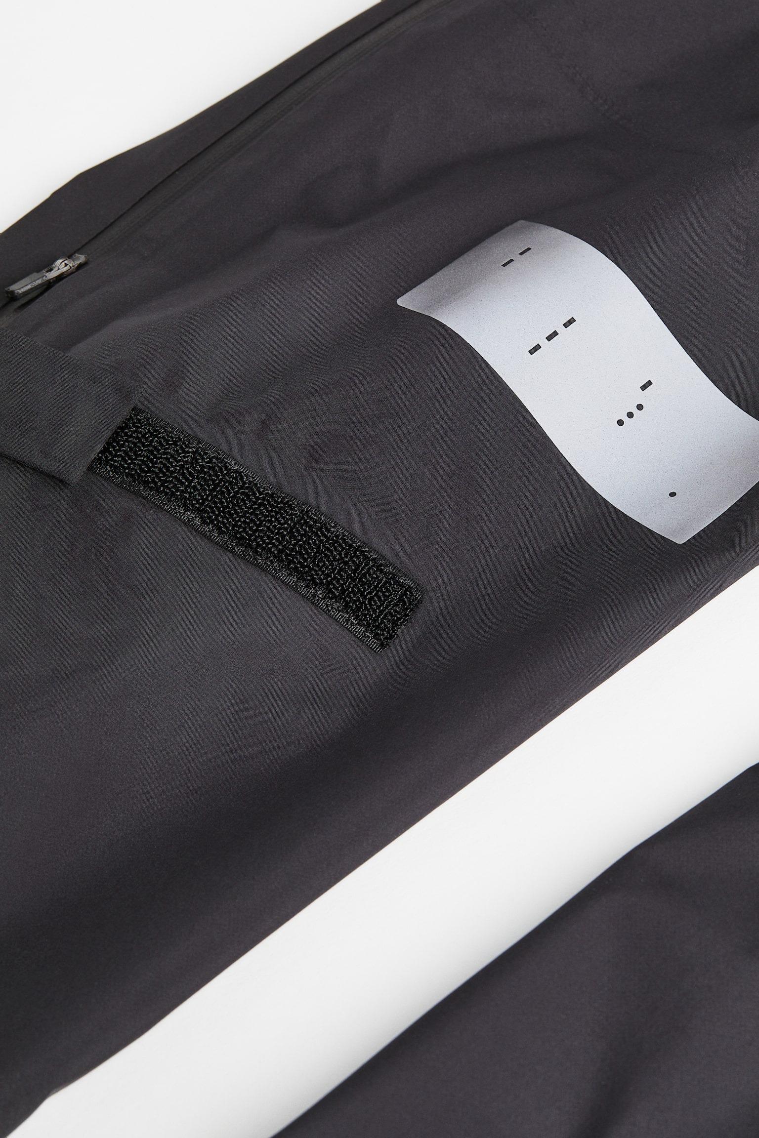 Штани спортивні H&M M Чорний (E3071171160) - фото 2 Штани спортивні H&M M Чорний (E3071171160) - фото 2