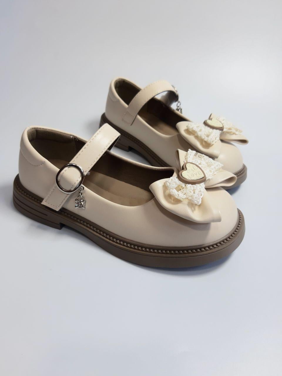 Туфли для девочки Clibee р. 32 19 см Бежевый (809-3 beige) Туфли для девочки Clibee р. 32 19 см Бежевый (809-3 beige)