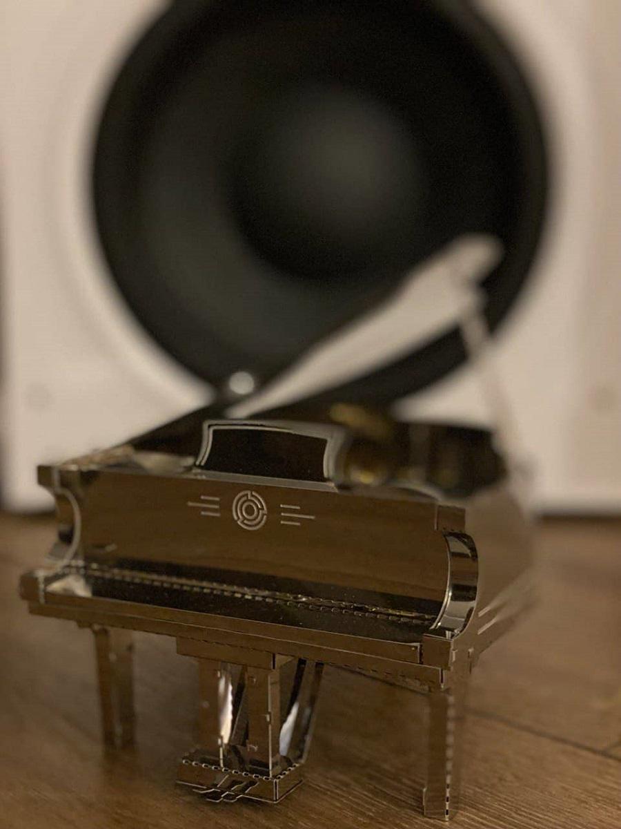 Конструктор METAL-TIME Grande Pianola MT011 колекційна модель (3029049) - фото 9 Конструктор METAL-TIME Grande Pianola MT011 колекційна модель (3029049) - фото 9