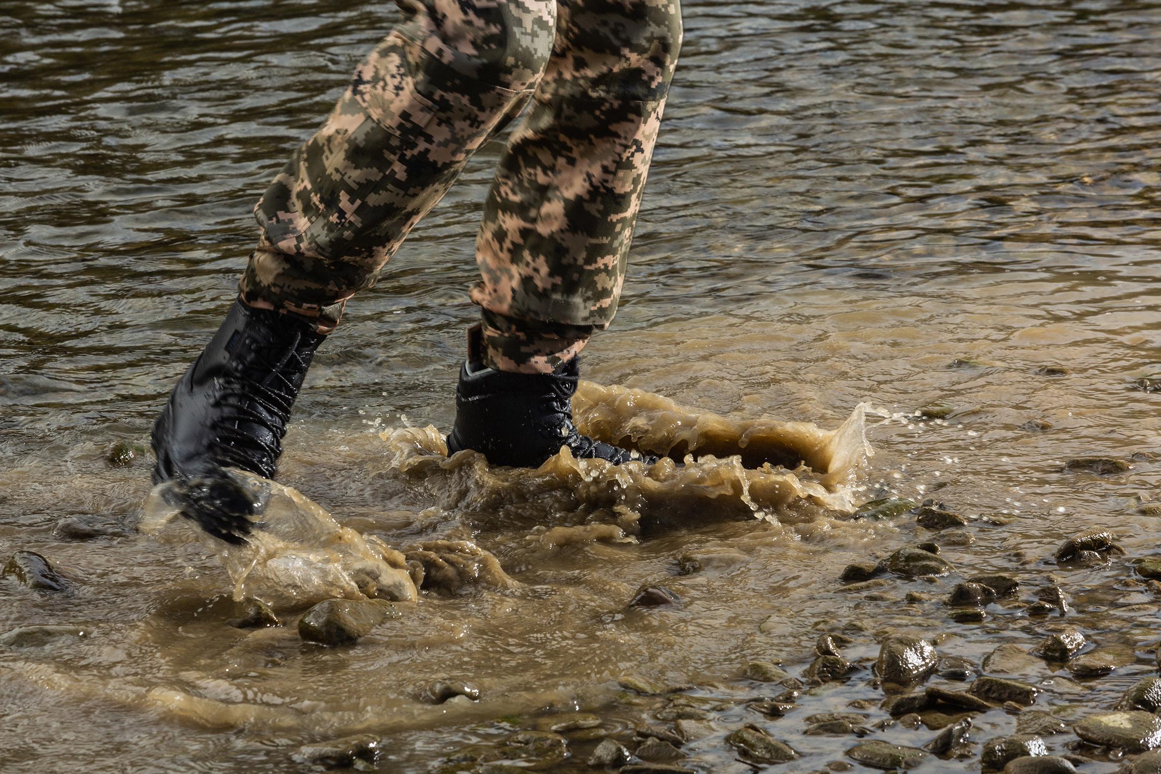 Берцы для холодной погоды MIL-TEC Mountain Boots р. 43 Black (54378106) - фото 6