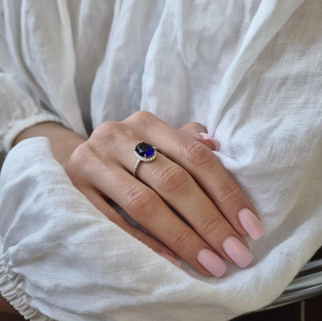 Каблучка з великим синім каменем срібло 925 проби родоване 2,38 г р. 20 (81044с) - фото 5