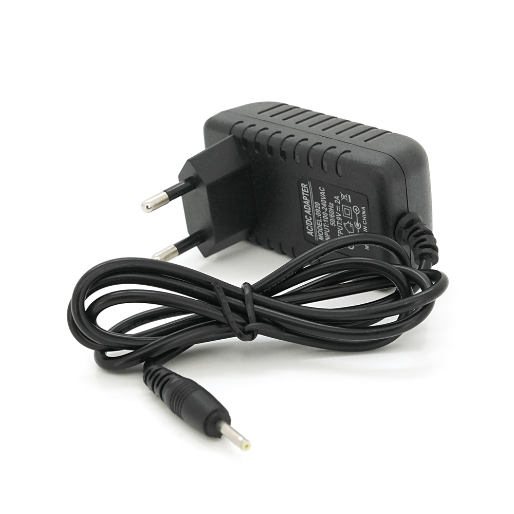 Адаптер питания импульсный 9В 2А 18 Вт штекер 2,5/0,7 (YUT_V6477)