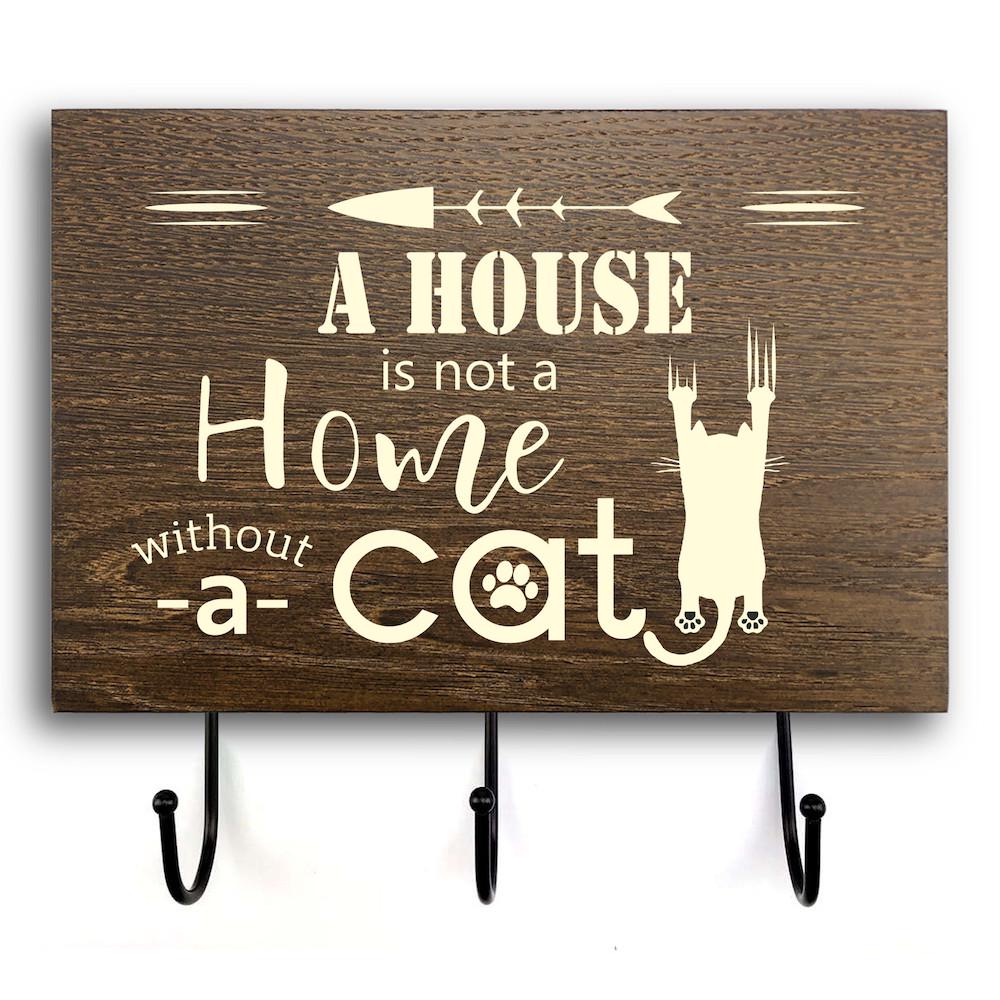 Табличка-вешалка деревянная входная A house is not a home 20х30 см