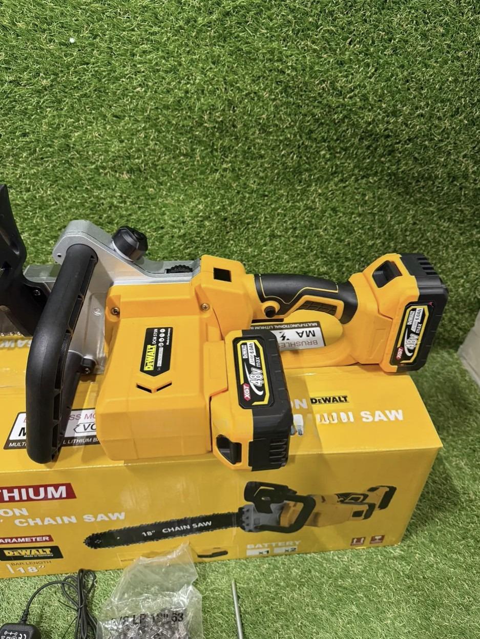 Пила аккумуляторная DCM575N бесщеточная 48V 6Ah 2 АКБ шина 45 см (30827527) - фото 8 Пила аккумуляторная DCM575N бесщеточная 48V 6Ah 2 АКБ шина 45 см (30827527) - фото 8