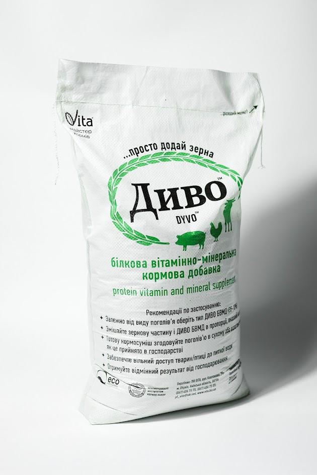 Білково-вітамінно-мінеральна добавка Диво для свиней фініш 15% 25 кг