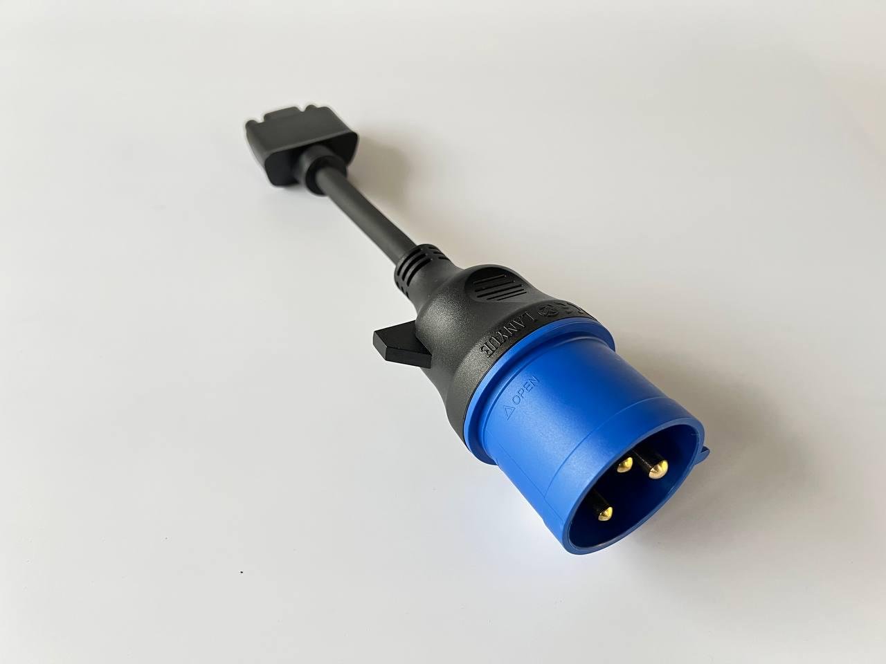 Адаптер для заряджання TESLA Gen 2 32A 7 кВт (FNP2-023)