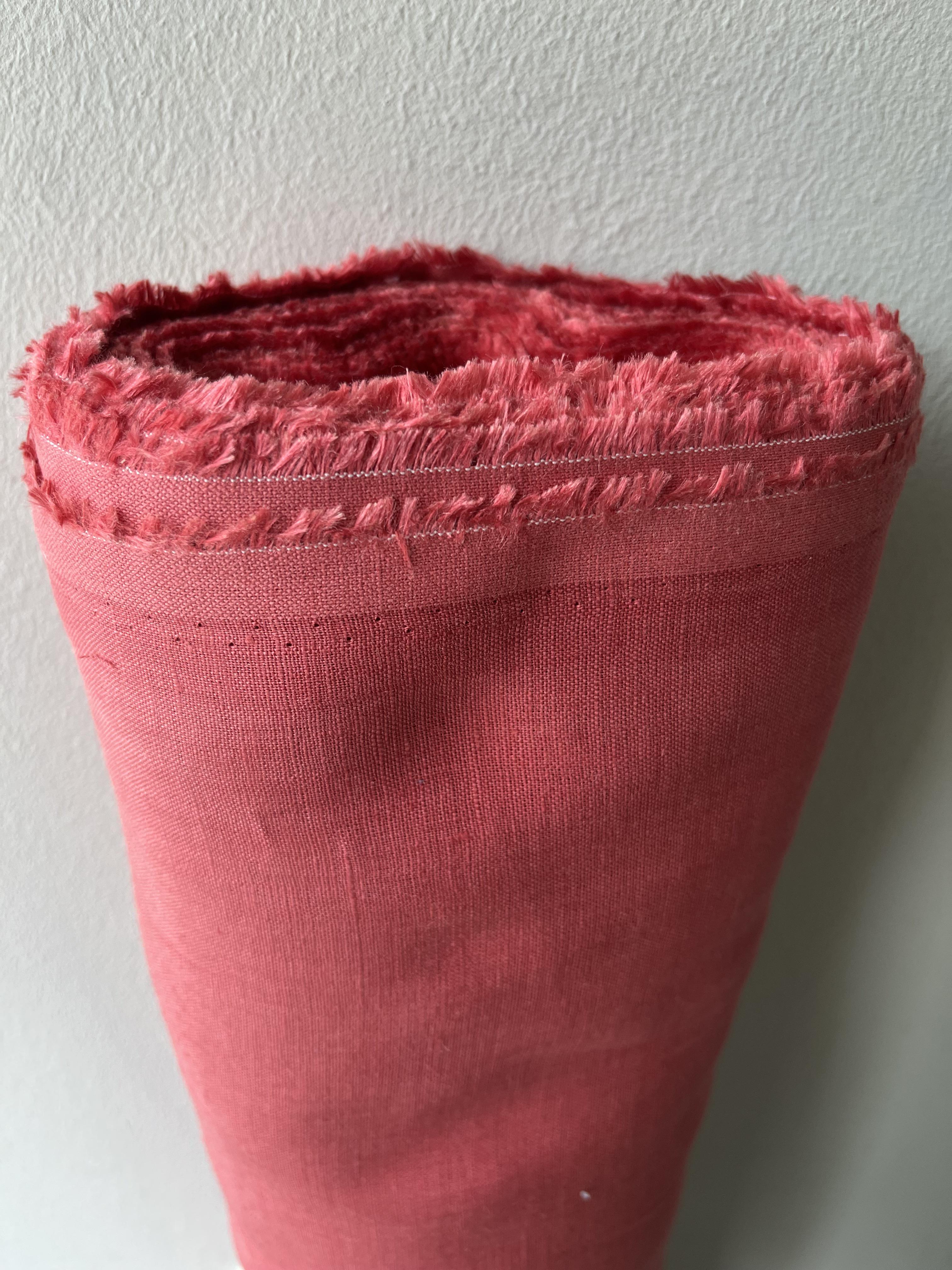 Ткань рубашечно-платьевая Linen Plus 100% лен 135 г/м2 1584/197 Коралловый - фото 3